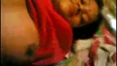 Indian Guy expose her GF's Boobs and fucked her