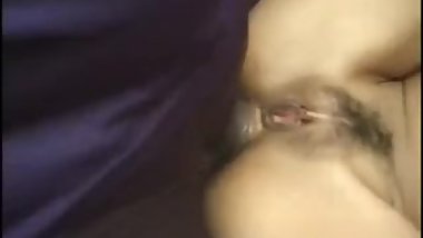 hot young indien make 2 guys happy