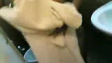 Indian Teenage Babe fucking with her uncle in Hotelroom