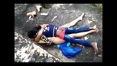 Desi Indian College student fuck in caught Randi GF ki Chudai- DesiGuyy