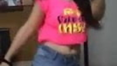 Hot indian muslim girl dancing non nude