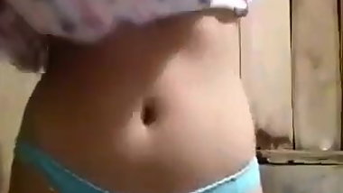 Indian Teen Show Her Sexy Body