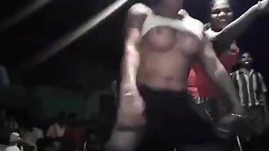 Indian girls group showing boobs and pussy on stage