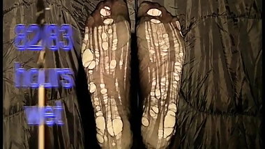 Bianca's wet feet part 13