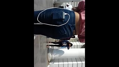 INDIAN GIRL - JEANS ASS,BUTT