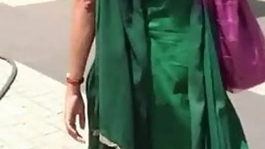 shumaila going to office