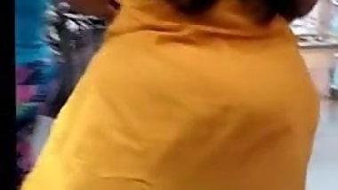 Indian hijabi ass jiggly (credit to original uploader)