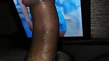 Horny desi girl hungry for daddy's big cock and cumm