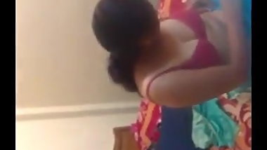 Sarri wali cute bhabhi