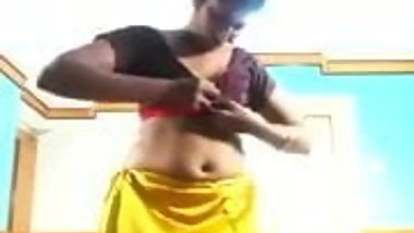 South Indian actress Swathi Naidu in sexy pantie and topless