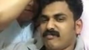 Cheater Kerala Guy enjoying with a chubby Filipino