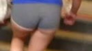 hot ass in tiny tight shorts Voyeur