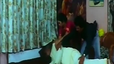 Oyyaaripapa Nishabdam