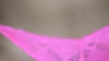Panties the the Side Cumshot