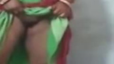 Satin Paavaadai Aunty