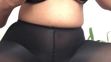 Big Boobs Indian Hottie Exposing Online 13