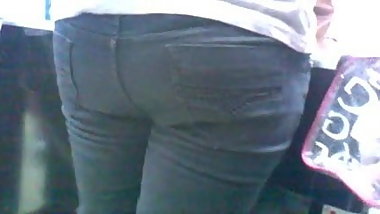 indian girl so tight jeans 2017