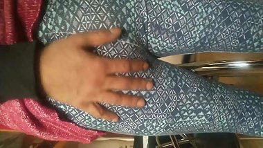 Hand down the wife's jeggings