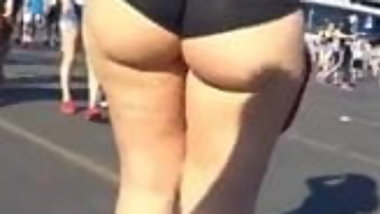 SEXY CURVY ASS