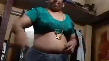 South Indian aunty saree strip, nude big body.