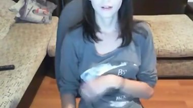 Hot Teen Fingering Her Pussy