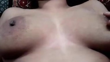 Southindian Housewife HUGE Soft Boobs and Nipples