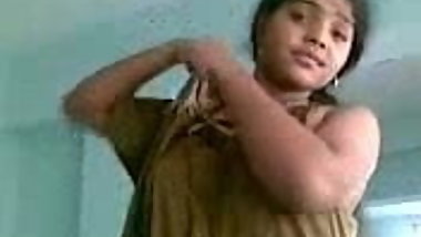 indian desi girl exposed by boyfriend