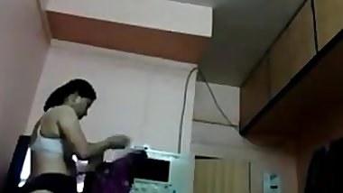INDIAN - Pooja Aunty caught changing 2