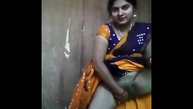 tamil bhabhi finger fuck