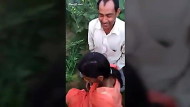 Desi villager mom fuck by teen boy