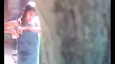 INDIAN TEEN BATHING OUTDOOR