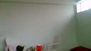 Absolutely Real ..Fucking Indian Maid!