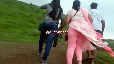 Two Huge Hips BBW&SSBW Indian.mp4