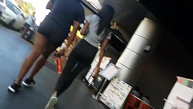 indian ass candid