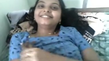 isha khan striptease