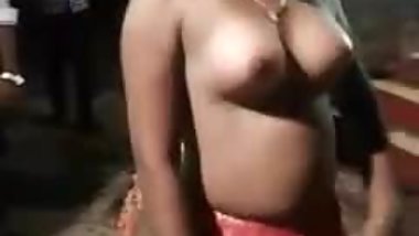 Indian Andhra nude dance