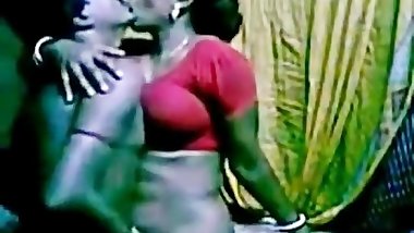 Southindian Cute Servant Aunty fucking her Boss while his wife non availe