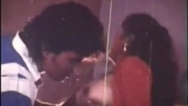 Southindian B Grade Mallu Actress's Boobs massaged Clips