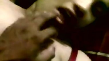 Desi aunty romantic intimacy with her man