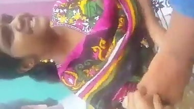 tamil girl outdoor boobs press