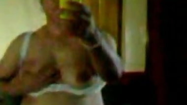 Bangladeshi Aunty Selfie P2