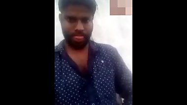 Indian cuming outdoor on cam