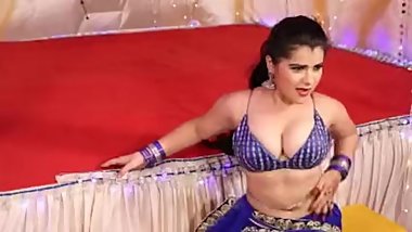 Hot item song - a¤?a?‡a¤Ya?‡a¤?a??a¤Y a¤­a?‹a¤?a¤?a??a¤°a?€ a¤†a¤‡a¤Ya¤®