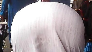 Arab Mature Street - Voyeur 2 - Mature Big Butt - Chubby Plumper Ass
