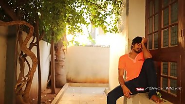 Bhabhi Having Sex With Her Tenant