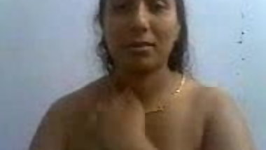 Reshma aunty