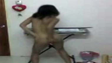 Tamil girl strip dance