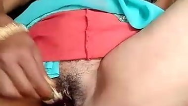 Indian bhabhi