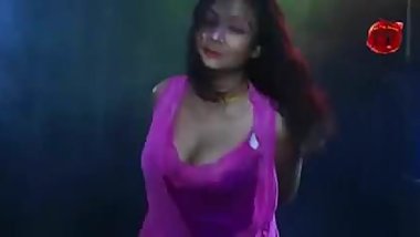 Hot indian boobs dance