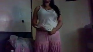 INDIAN AUNTY